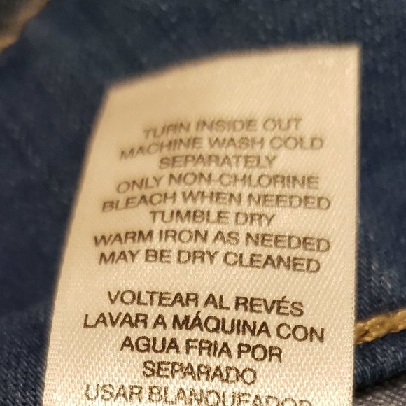 Chico's Perfect Stretch Blue Denim Crops - Size 2 - Picture 6 of 7